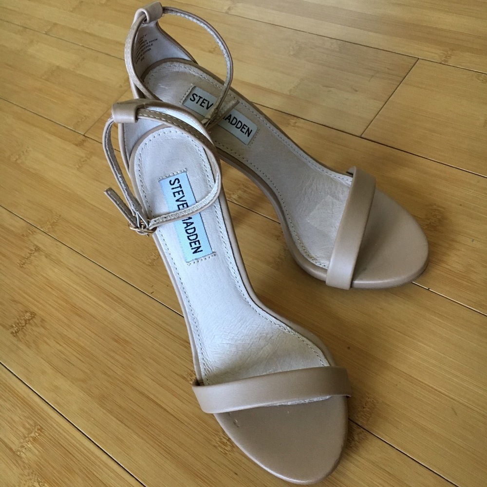 Steve Madden Stecy 2piece ankle strap nude sandals